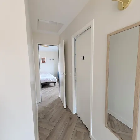 2 Adultes, 2 Enfants A Proximite Immediate Des Plages Et Des Commerces Apartman
